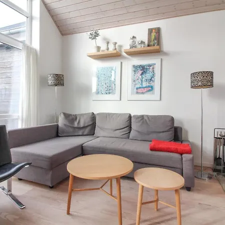 Chris - 750m From The Sea In Nw Jutland By Interhome Lokken