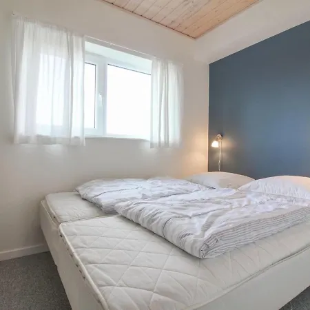 Chris - 750m From The Sea In Nw Jutland By Interhome Apartment Lokken