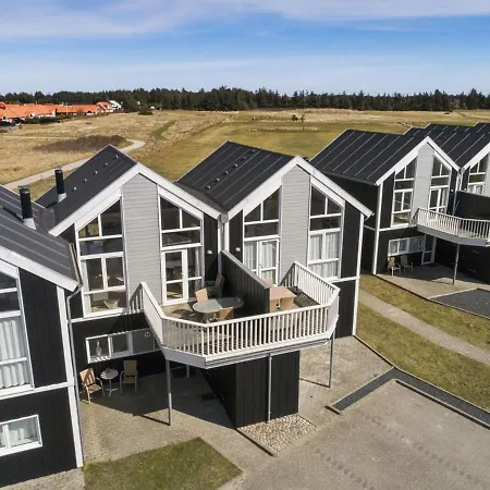 Chris - 750m From The Sea In Nw Jutland By Interhome Apartment Lokken